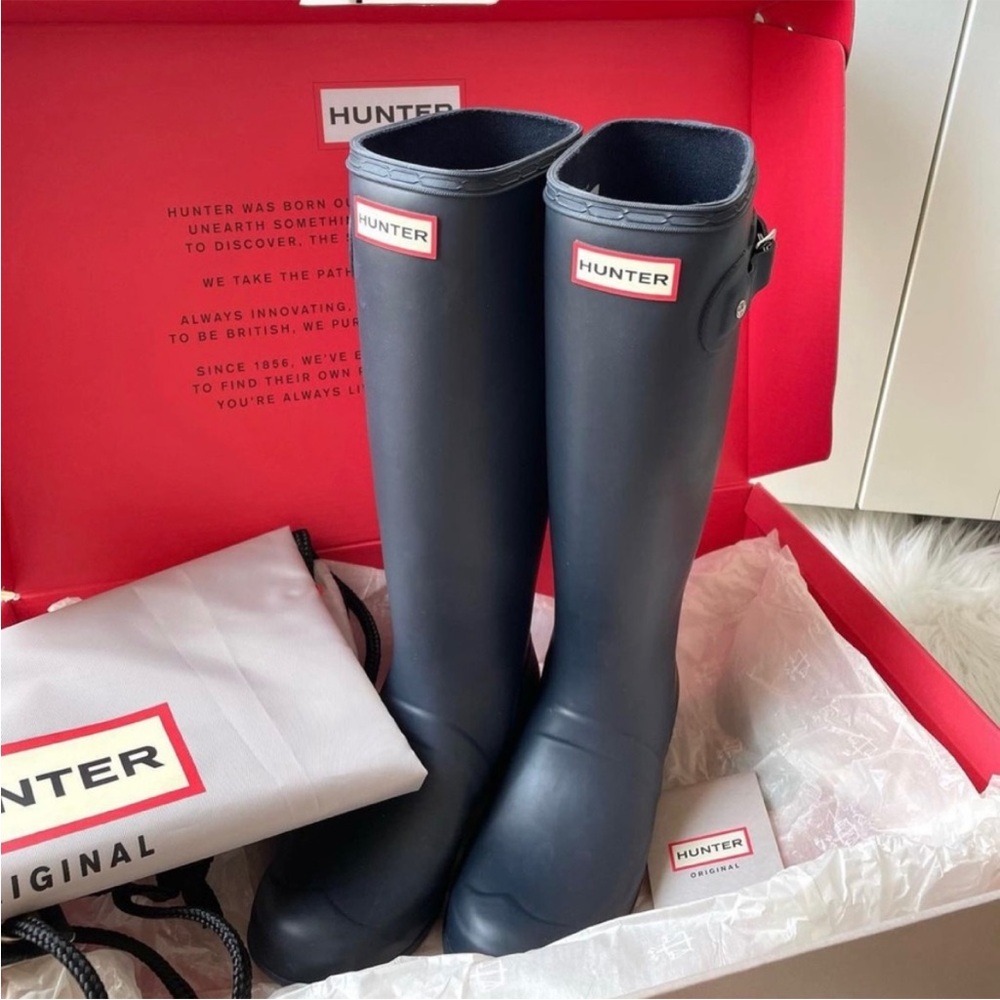 Hunter Classic Black Tall Rainboots